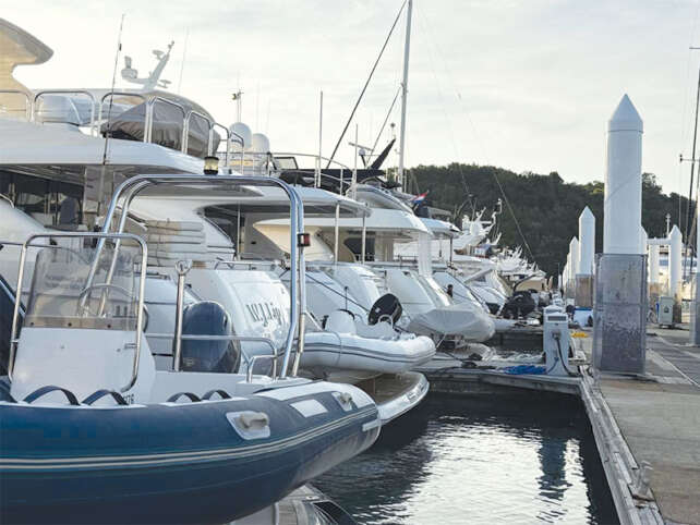 Yacht Brokerage
